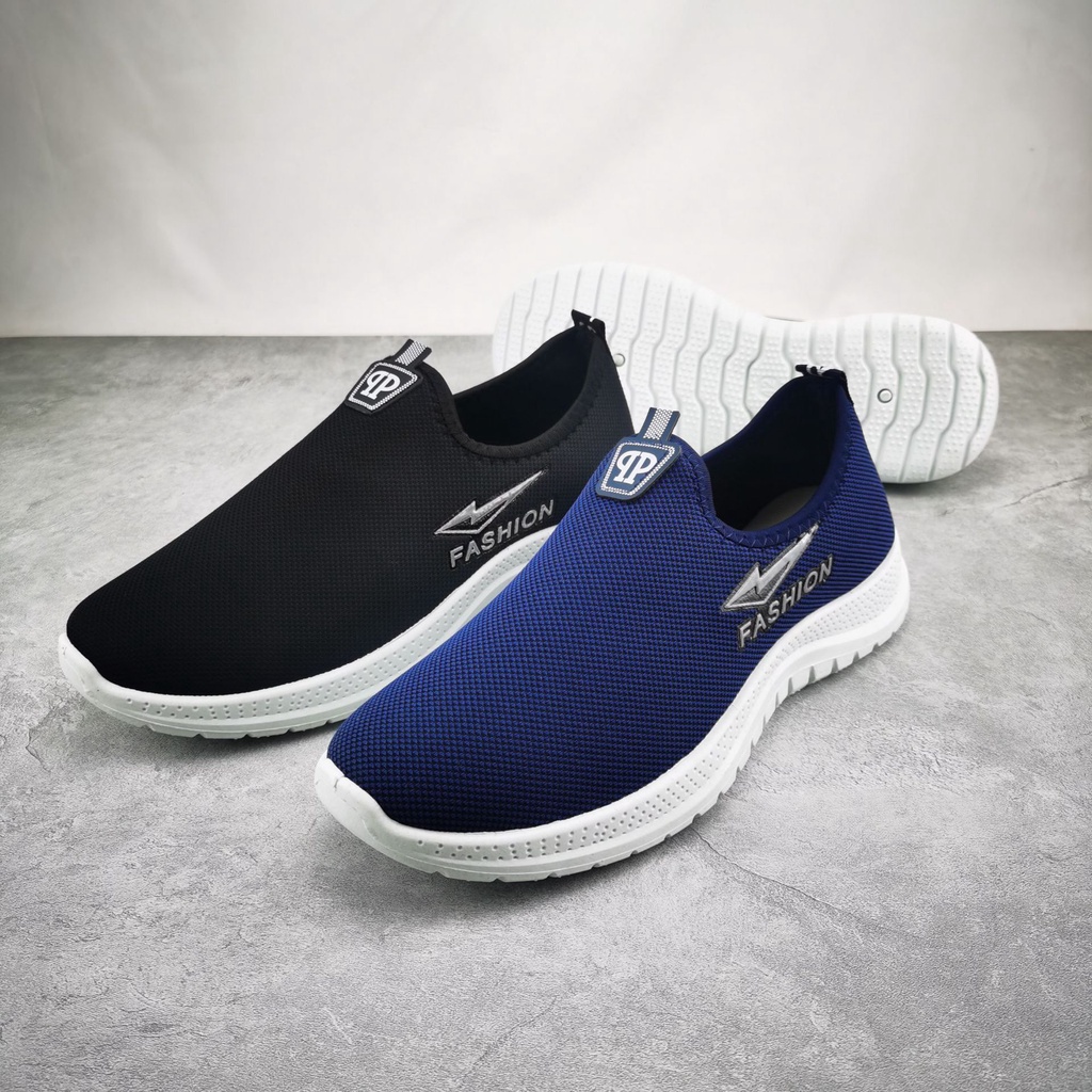 IMPORT SEPATU SLIP ON SPORTY FASHION SLOP PRIA !!! FREE BOX KAOS KAKI - 2 WARNA