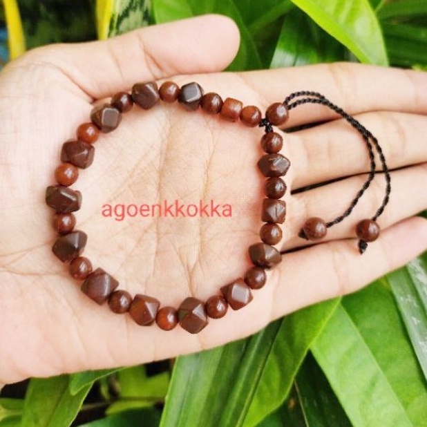 Gelang kotak cutting coklat kokka kaokah