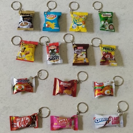 Ganci gantungan kunci souvenir miniature snack murah bisa satuan grosir termurah gratis ongkir se indonesia