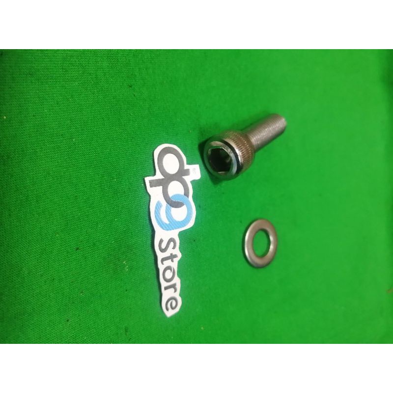 BAUT L STAINLESS SEGITIGA T ATAS BAGIAN TENGAH YAMAHA SCORPIO