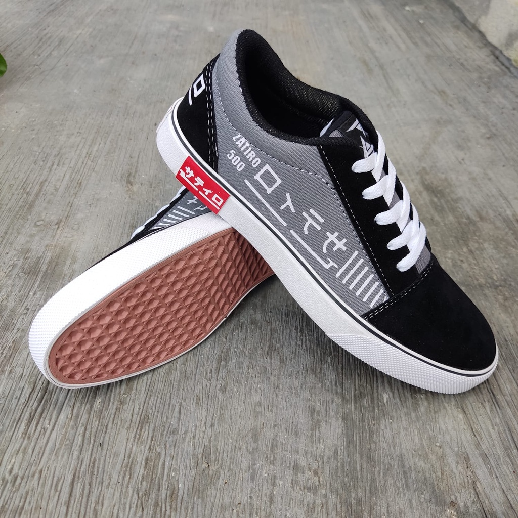 Sepatu Sneakers Unisex putih pria kets Casual Santai Jalan Traveling spatu hitam putih gaya sporty kasual brand lokal murah