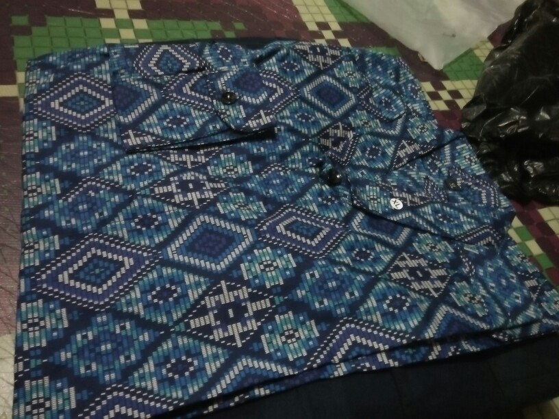 Credomenstore Kemeja Batik Pria Lengan Panjang Hitam Full Motif Hijau Tosca