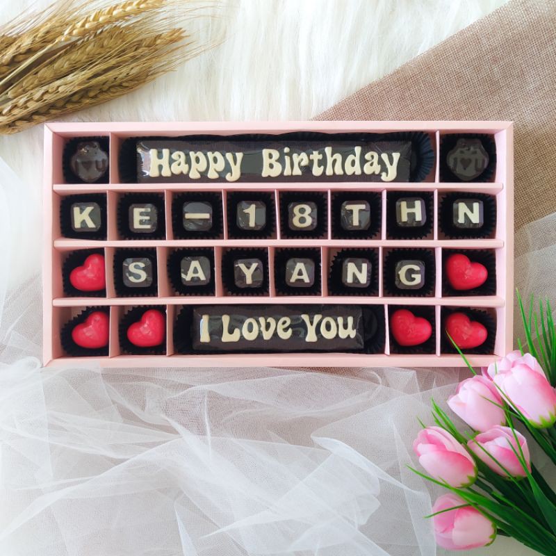 

Coklat Sekat 32 - Coklat Box - Coklat Gift - Coklat Ulang Tahun - Coklat Anniversary