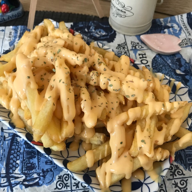 

Cheese Fries