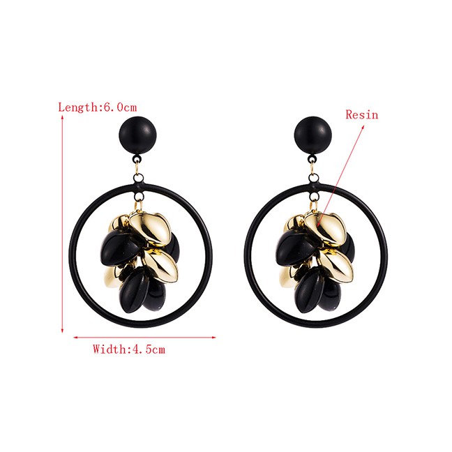 LRC Anting Tusuk Fashion Black Gold Circle Heart Earrings D62780