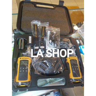 MOTOROLA TLKR T80 EXTREME WATERPROFF Bagus