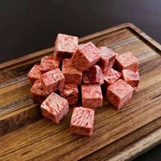 

Saikoro Meltic 500gr / BEEF SAIKORO MELTIQ
