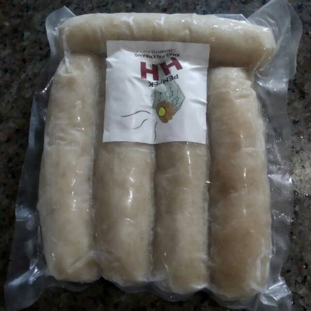 

Pempek lenjer