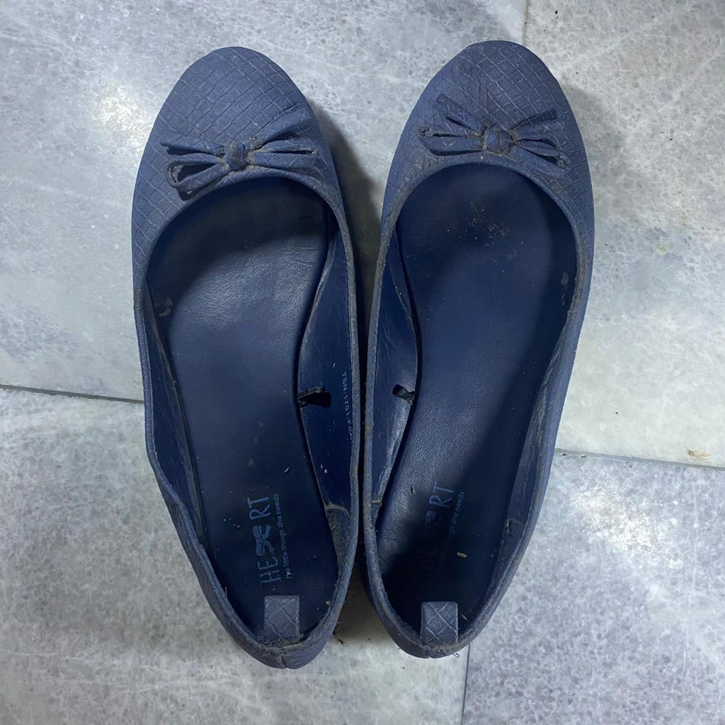 preloved the little things she needs