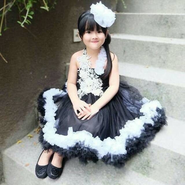 Dress tutu petite pelangi