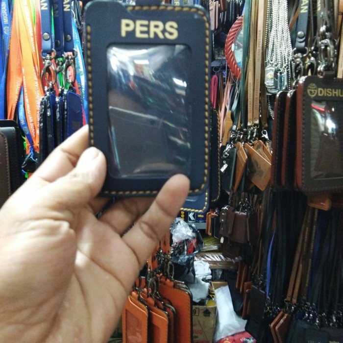 

Bergaransi Kalung Name Tag Pers / Id Card Kulit Promo