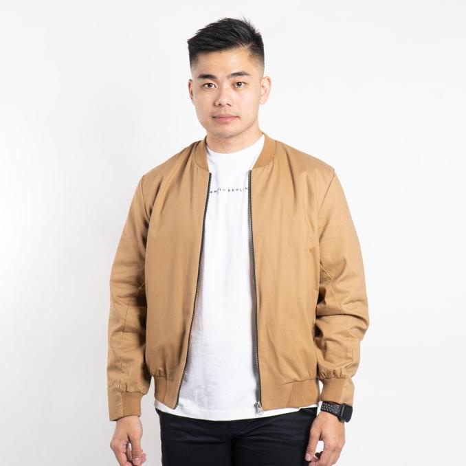 JAKET BOMBER PRIA SMITH BERLIN ALPHA BOMBER BROWN