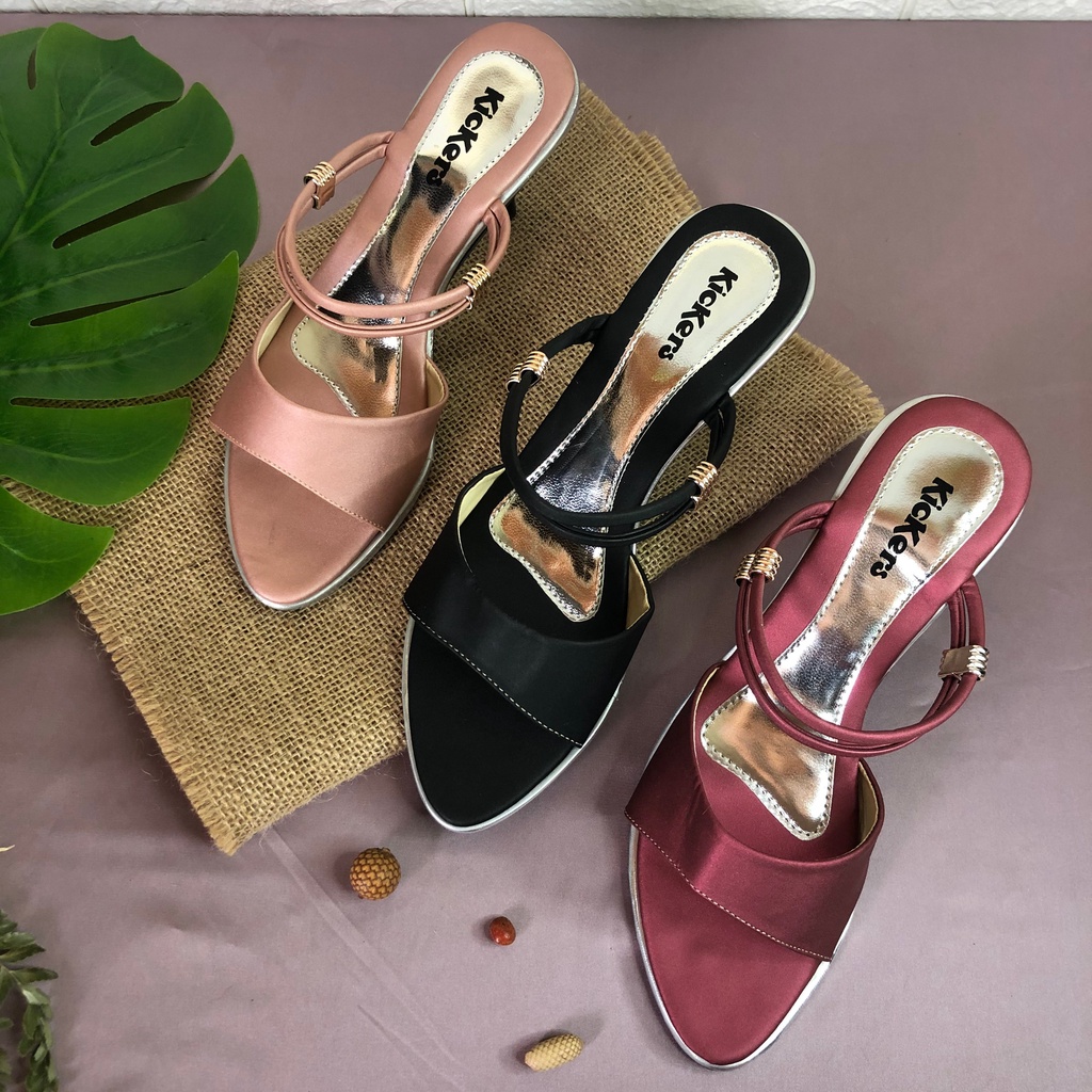 PUTRI HEELS 1 HIGHHEELS SANDAL SENDAL CEWEK WANITA SLOP PESTA FORMAL CANTIK TERMURAH TERLARIS SANDAL HIGH HEELS WANITA GLITER 5cm HAK LANCIP TERBARU KEKINIAN SENDAL HELS PUMP PEREMPUAN DEWASA SLOP MEWAH ELEGAN TERBARU