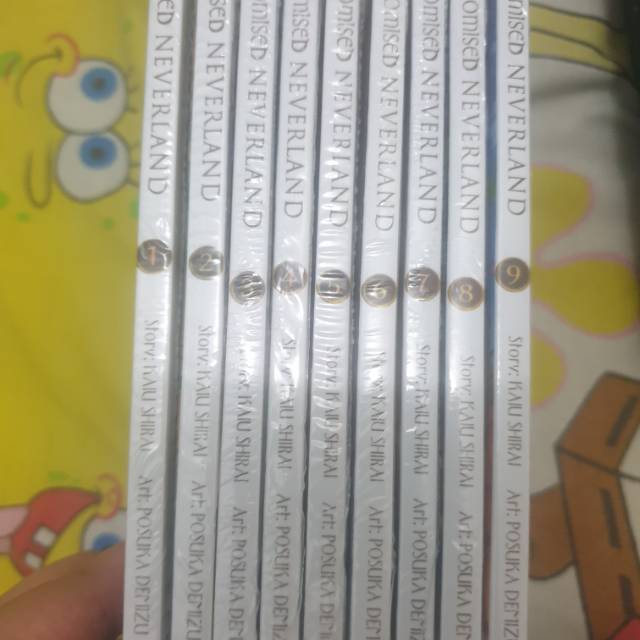 Komik Neverland Promise vol 1-9 set segel ori