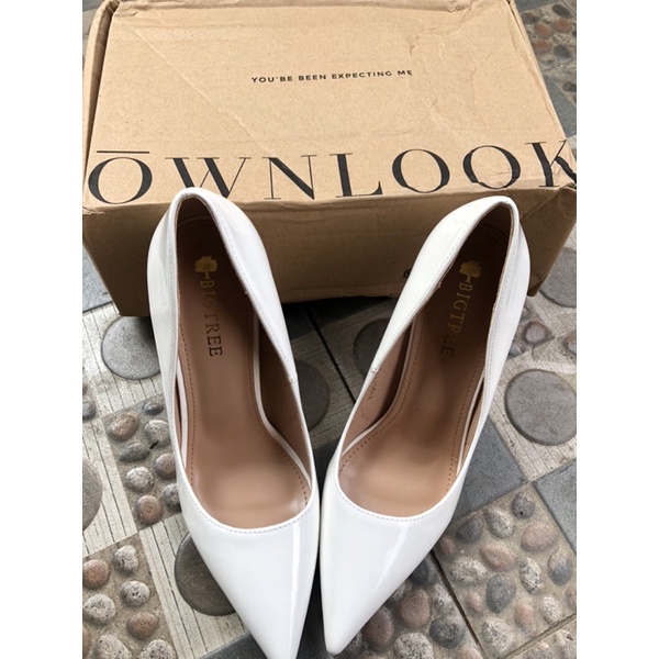 sepatu wanita / sepatu kerja / sepatu hak tinggi / sepatu putih / heel / sepatu wanita murah
