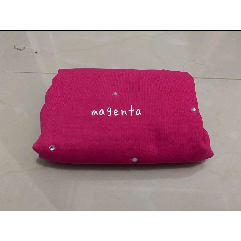 HIJAB SEGIEMPAT SWAROSKI 1KG MUAT 11 PCS-Magenta