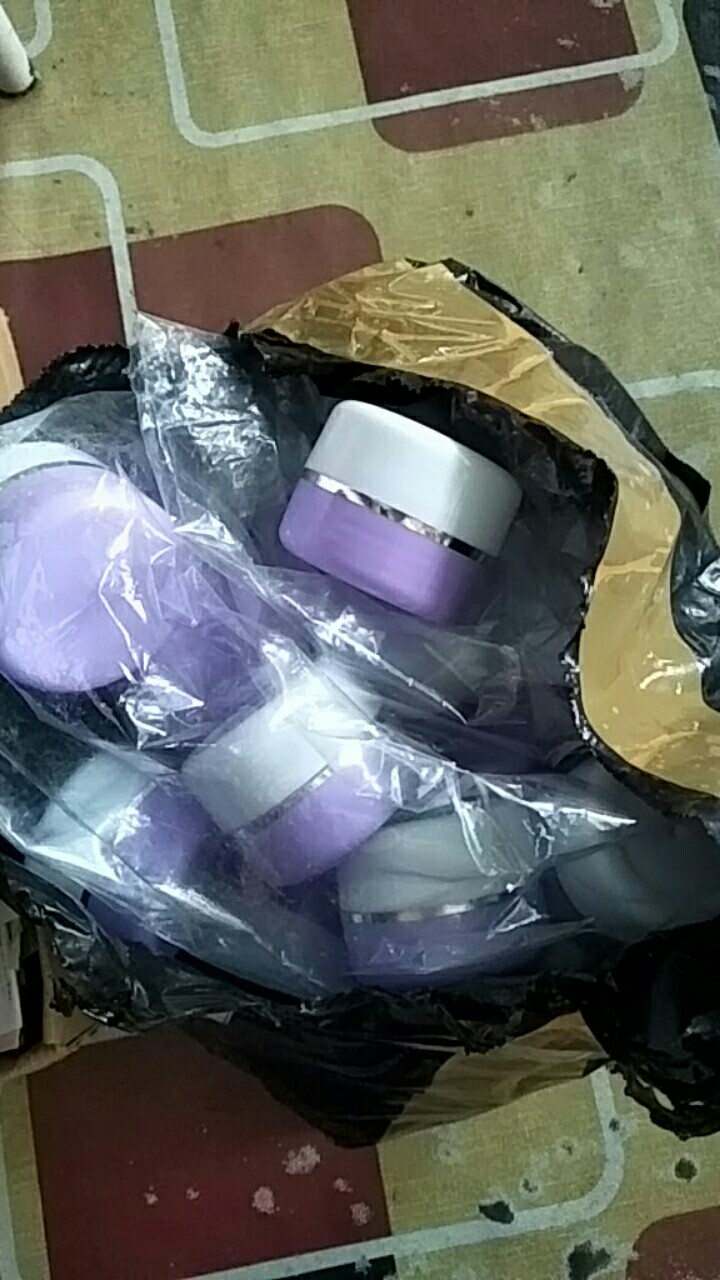 Pot Krim 12,5gram Warna Putih Tutup Ungu