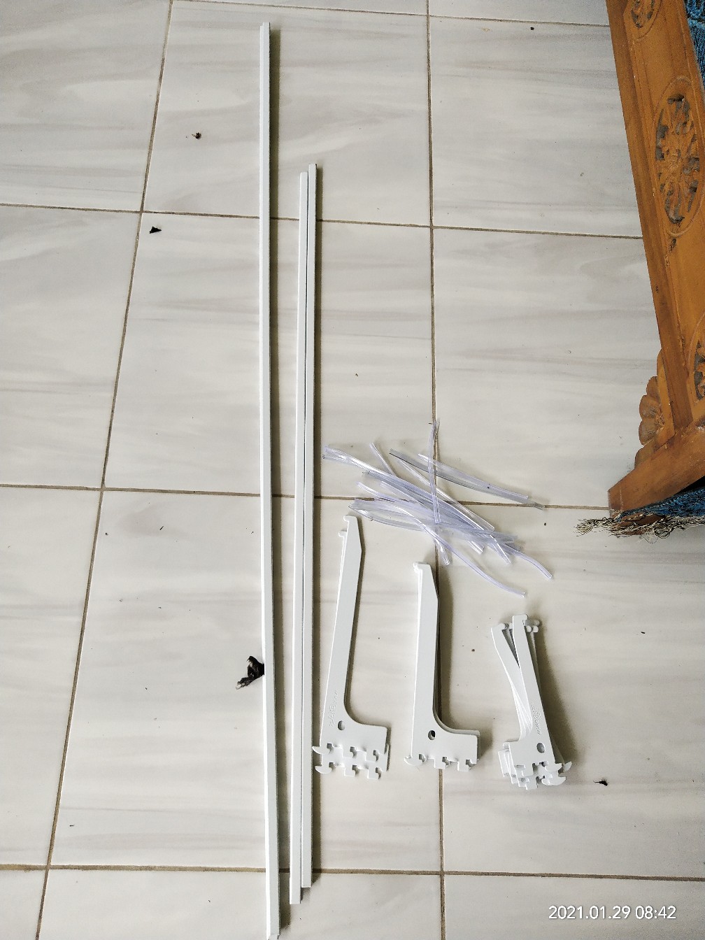 Tiang Bracket Putih 90cm Braket Penyangga Rak Anddisplay
