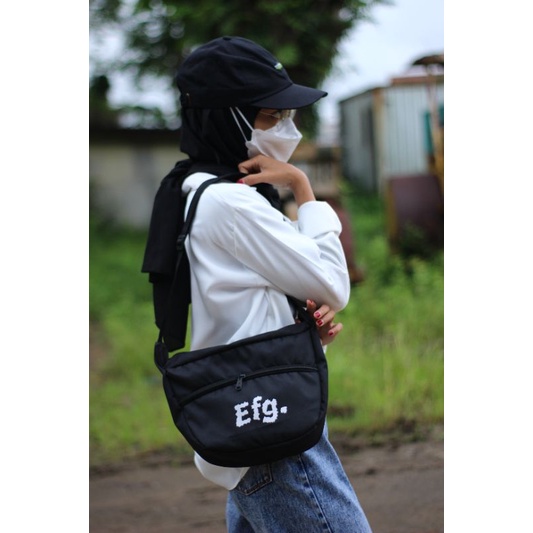 SLINGBAG TAS SELEMPANG Efg