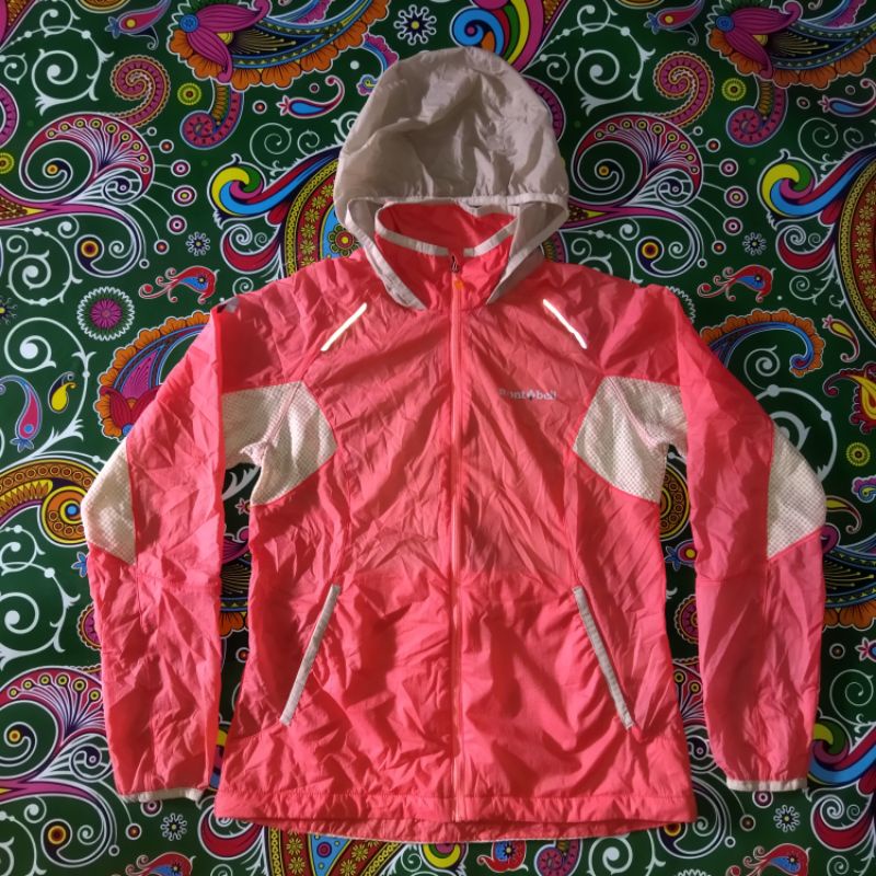Jaket Montbell lightweight not tnf running