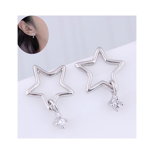 LRC Anting Tusuk Fashion Silver Copper Plated Gold Five-pointed Star Stud Earrings A59096