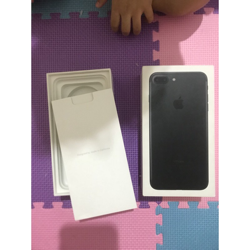 Iphone 7 plus second 32gb pemakaian pribadi, free back case glass putih & 3 soft case
