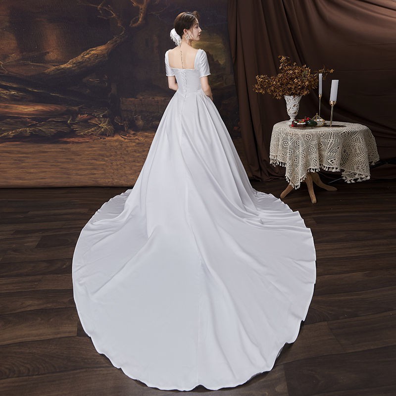 Import Wedding Dress Franch White Satin Long Tail Wedding Gown Bridal Party Dress