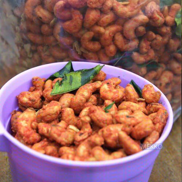 

Kacang Mede Thailand/Kacang Mede Pedas Super (250 gr)