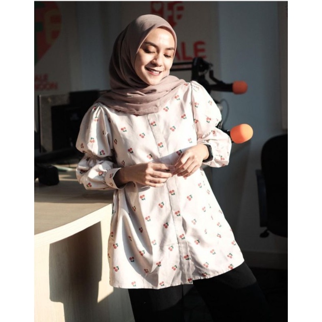 maima blouse preloved