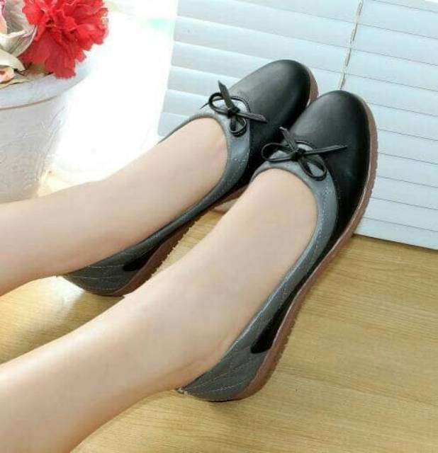 Flatshoes wanita bld 08