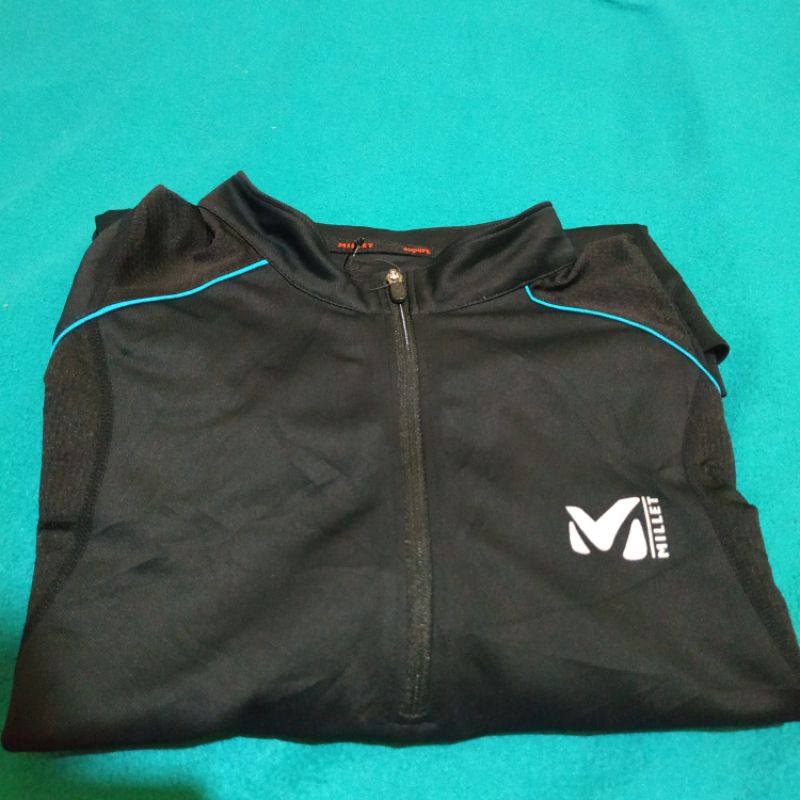 Baselayer millet hitam bahan nyaman mulus montbell baselayer branded