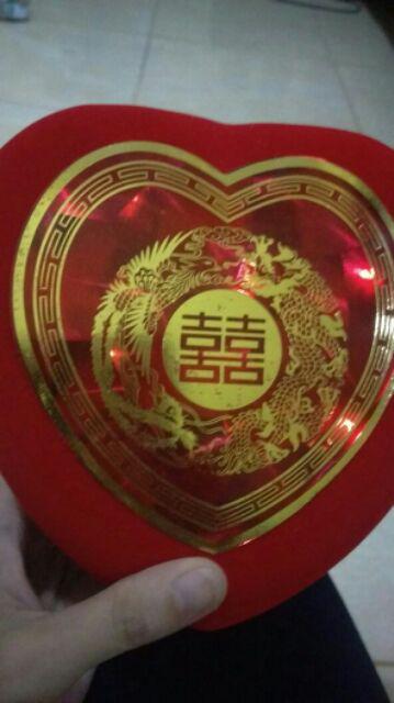 Set Kotak Perhiasan Bentuk Love List Emas