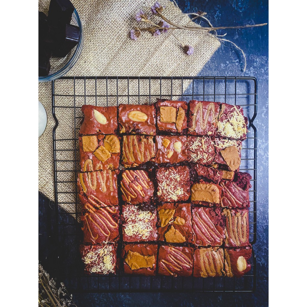 

Red Velvet Fudgy Brownies