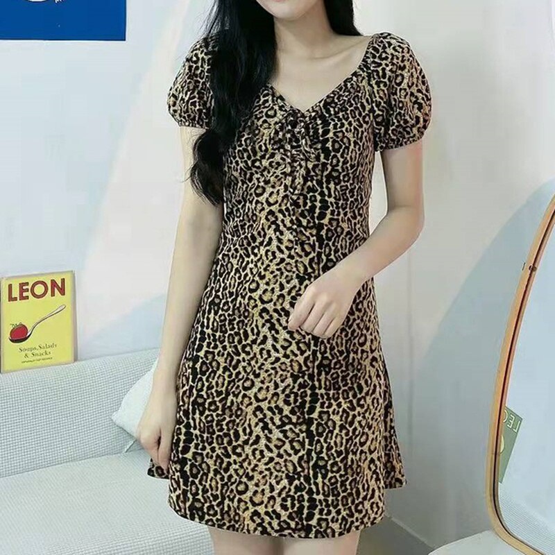 Musim Panas Lengan Pendek Renda Dress Mini Floral Gaun Kasual A-line