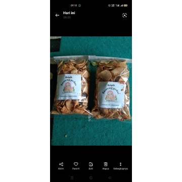 

basreng Haruka homemade Rp 17500.1/4 kg lebih kurleb isi nya