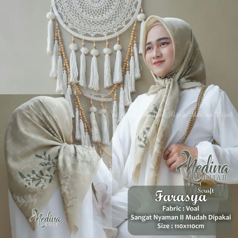 Medina Hijab Segi Empat Hijab Motif