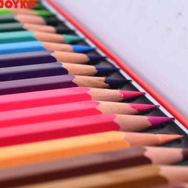 

Pensil Warna Joyko Panjang Kemasan Kaleng 24 Warna (KODE 091)