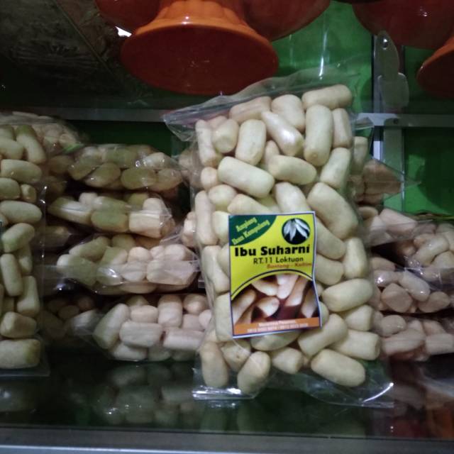 

Amplang ikan kapulang ibu suharni