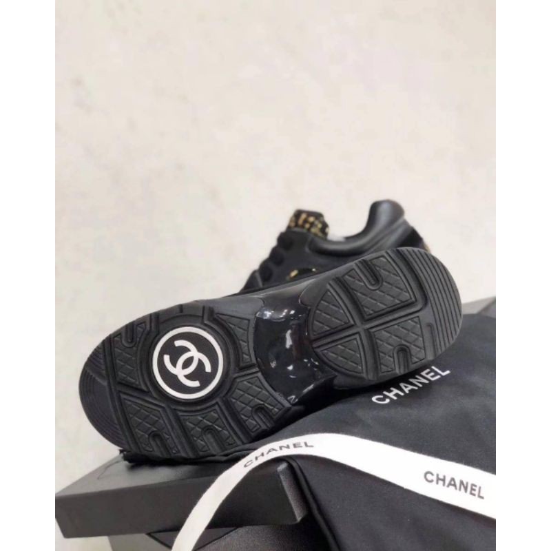 chanel cc logo suede triple black sneaker