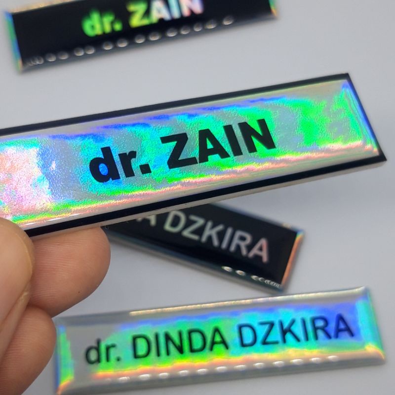 MURAH Nametag nama dada hologram / Papan Nama Akrilik Peniti dan Magnet nametag nama dada pelangi / nametag nama dada rainbow