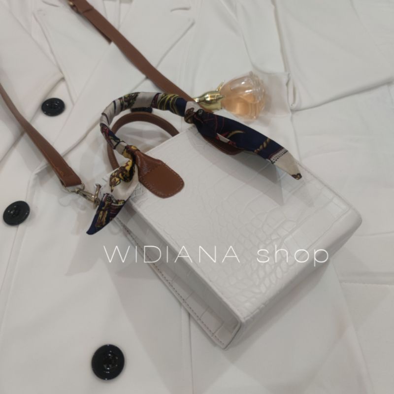 Tas Wanita Selempang Widiana Lina Fashion Wanita Kekinian