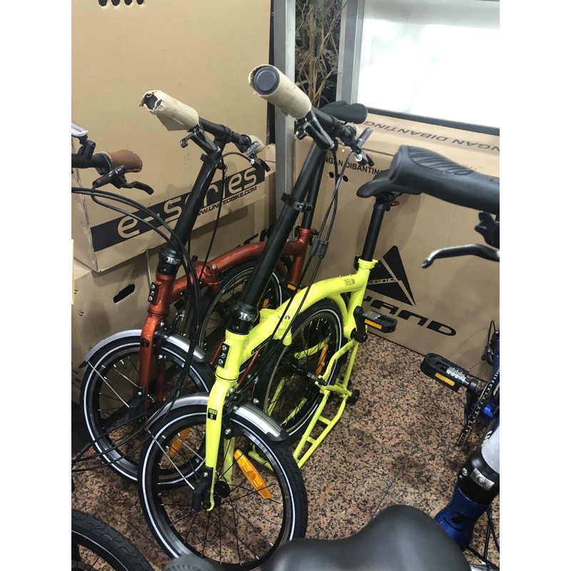 Sepeda Lipat United Trifold 1S dan 3 speed folding Garansi alloy Frame 5 tahun shimano ready stock-2