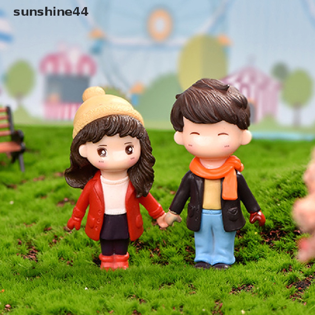 Sunshine 1 Pasang Miniatur Pasangan Pria / Wanita Untuk Dekorasi Taman Peri / Rumah Boneka