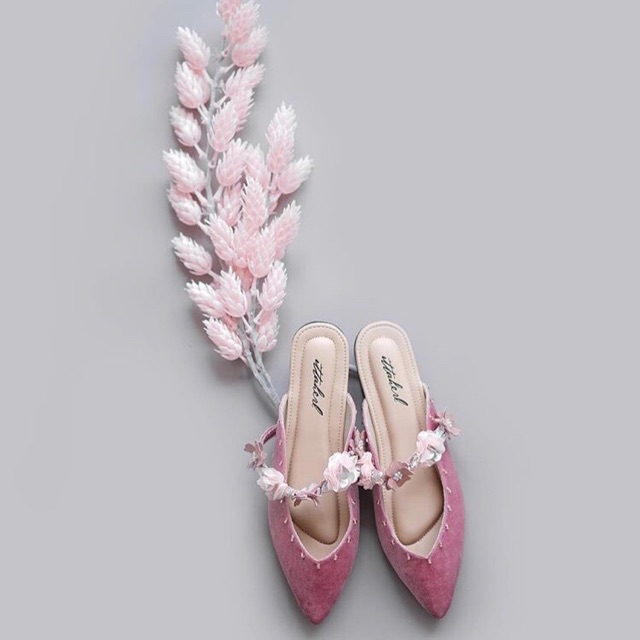 Ittaherl Halsey Bloom