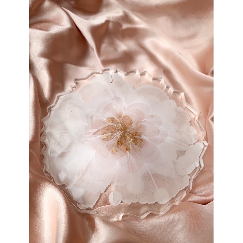 Daisy Coaster | Resin epoxy art | Custom resin