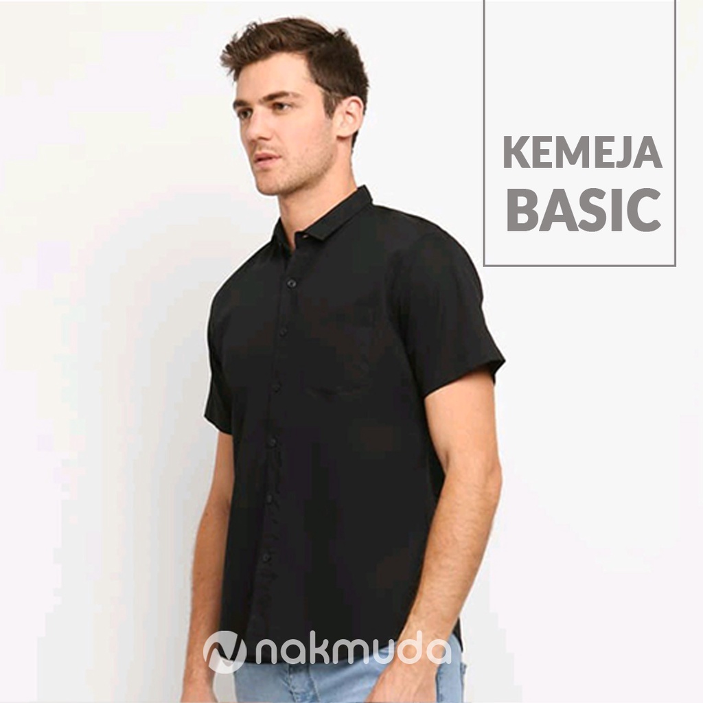 Kemeja Pria Lengan Pendek Polos Casual Basic Formal Hitam Hem Slimfit