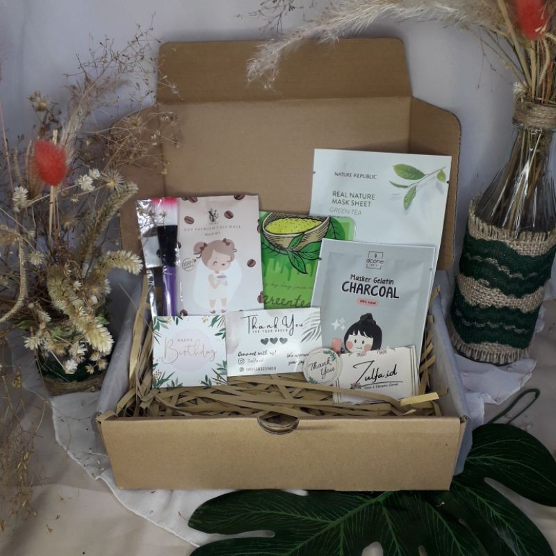 

Hampers/Kado {Self Care Kit D}