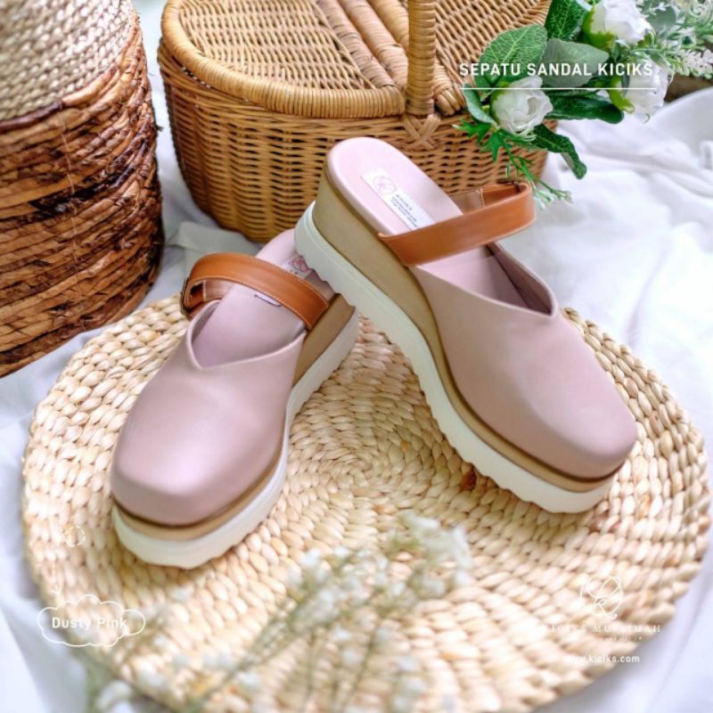 sepatu sandal by kiciks muslimah