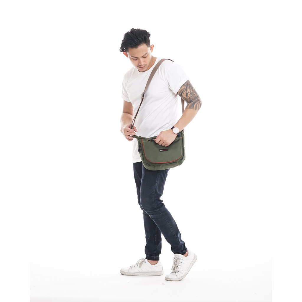 Tas Selempang DRG WAVR Sling Bag Slempang Shoulder Bahu Pria Wanita Cewek Cowok Sekolah Kuliah Murah ORI
