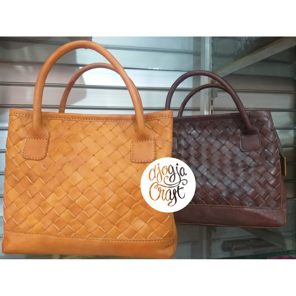 Tas Kulit WB Anyam Miring